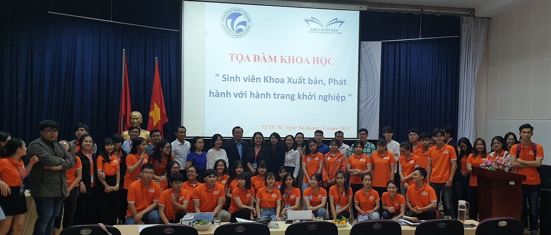 Toạ đàm khoa học “Sinh viên khoa xuất bản, phát hành với hành trang khởi nghiệp”