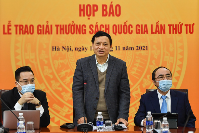 25 TÁC PHẨM GIÀNH GIẢI THƯỞNG SÁCH QUỐC GIA 2021